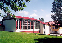 Szkoła Podstawowa w Hermanowej - fot. z archiwum Urzędu Miejskiego